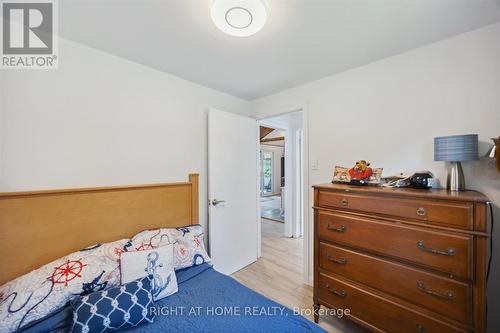 93 Oakdene Crescent, Kawartha Lakes (Little Britain), ON - Indoor Photo Showing Bedroom