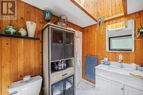 93 Oakdene Crescent, Kawartha Lakes (Little Britain), ON - Indoor Photo Showing Bathroom