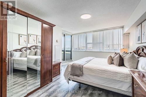 1708 - 65 Huntingdale Boulevard, Toronto (L'Amoreaux), ON - Indoor Photo Showing Bedroom