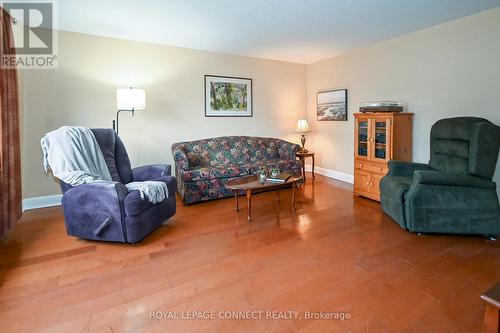 219 Greenwood Avenue, Oshawa (Vanier), ON - Indoor Photo Showing Living Room