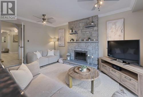 4320 Shelby Crescent, Mississauga (Rathwood), ON - Indoor Photo Showing Living Room With Fireplace