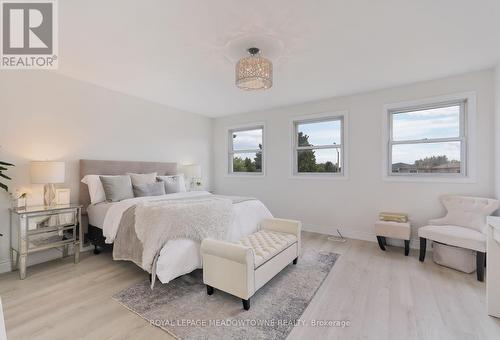 4320 Shelby Crescent, Mississauga (Rathwood), ON - Indoor Photo Showing Bedroom