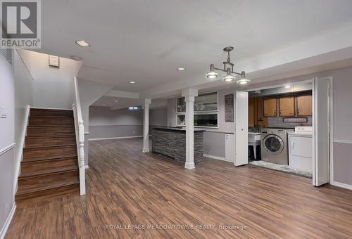 4320 Shelby Crescent, Mississauga (Rathwood), ON - Indoor Photo Showing Laundry Room