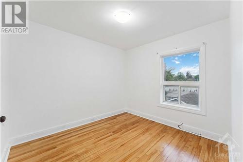 232 Holland Avenue, Ottawa, ON - Indoor Photo Showing Other Room