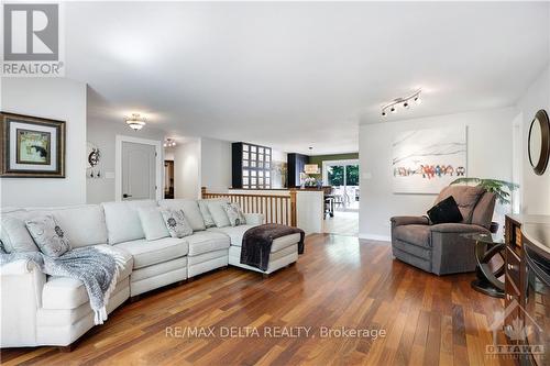 37 Jean Paul Road, Prescott And Russell, ON - Indoor Photo Showing Living Room