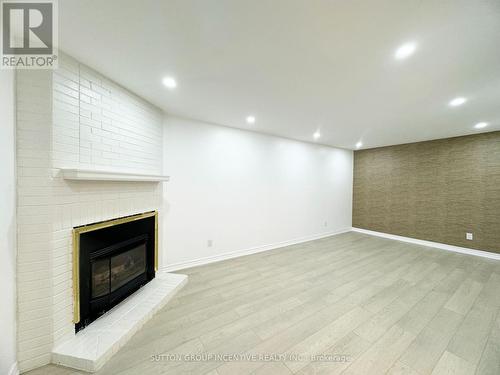 6 Carruthers Crescent, Barrie (Grove East), ON - Indoor With Fireplace