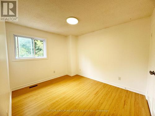 6 Carruthers Crescent, Barrie (Grove East), ON - Indoor Photo Showing Other Room