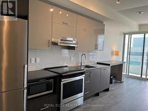 901 - 180 Fairview Mall Drive, Toronto, ON - Indoor Photo Showing Kitchen With Stainless Steel Kitchen With Upgraded Kitchen