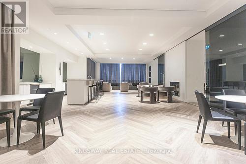 2405 - 30 Gibbs Road, Toronto (Islington-City Centre West), ON - Indoor Photo Showing Dining Room