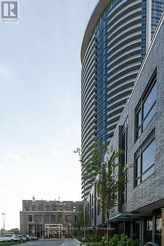 2405 - 30 Gibbs Road, Toronto (Islington-City Centre West), ON - Outdoor