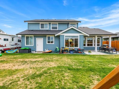 2128 Evergreen Rd, Campbell River, BC 