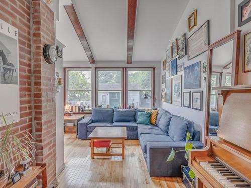 Family room - 38 Av. De Hautmont, Lorraine, QC - Indoor Photo Showing Living Room