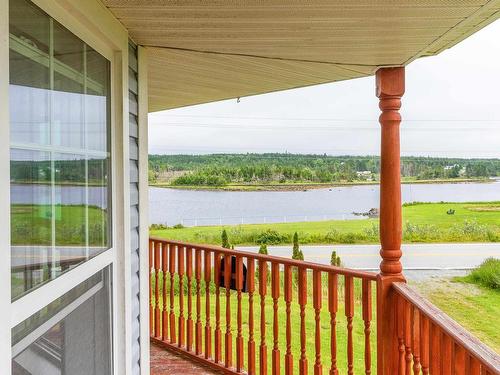 28861 Highway 7, Moser River, NS 