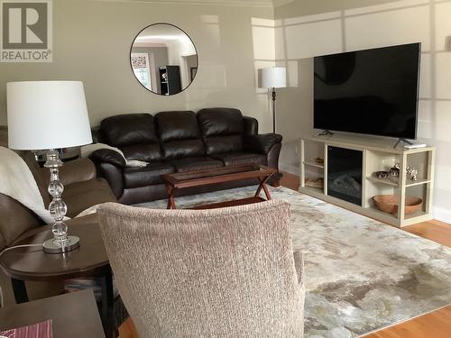 40 Halifax Street, St John’S, NL - Indoor Photo Showing Living Room