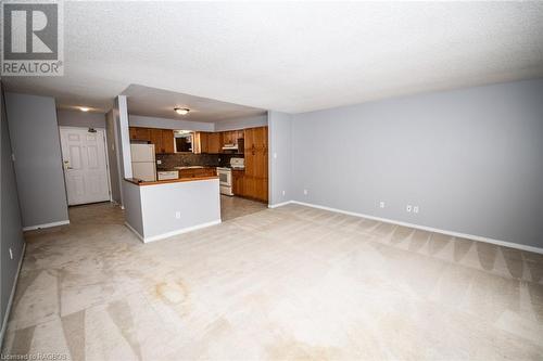 440 Durham Street W Unit# 302, Mount Forest, ON - Indoor Photo Showing Other Room