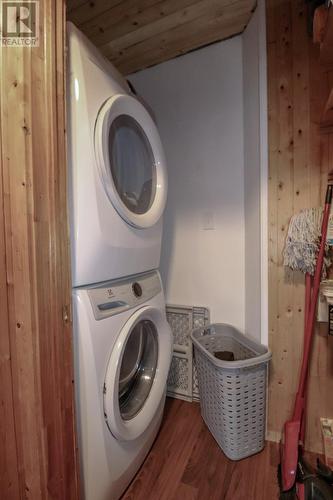 18 Kellys Point, Howley, NL - Indoor Photo Showing Laundry Room