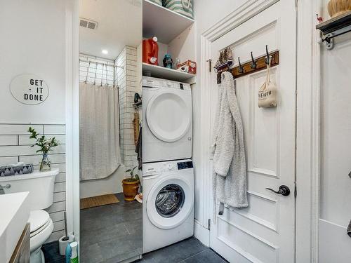 Salle de bains - 52 Av. Columbia, Westmount, QC - Indoor Photo Showing Laundry Room