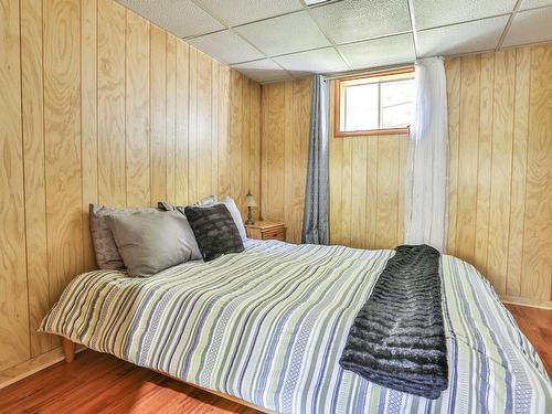 Chambre Ã Â coucher - 360 Ch. Du Lac-St-Louis E., Saint-Zénon, QC - Indoor Photo Showing Bedroom