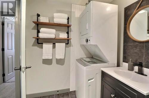 2431 Route 530, Grande-Digue, NB - Indoor Photo Showing Laundry Room