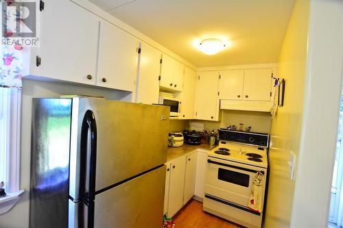 23 Hodgewater Line, Makinson, NL - Indoor Photo Showing Kitchen