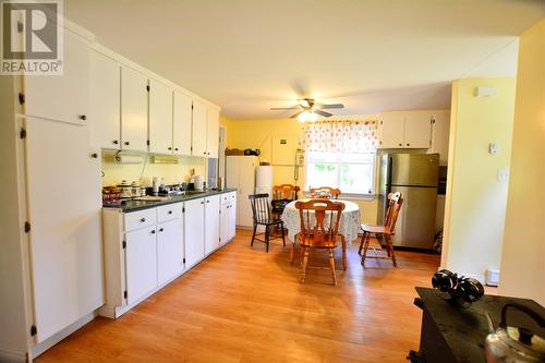 23 Hodgewater Line, Makinson, NL - Indoor