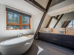 Ensuite bathroom - 