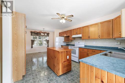 11 Nesbitt Drive, Brighton, ON - Indoor Photo Showing Kitchen With Double Sink