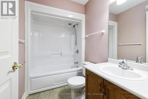 11 Nesbitt Drive, Brighton, ON - Indoor Photo Showing Bathroom