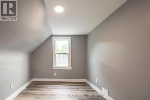 66 Crestview Avenue, Belleville, ON - Indoor Photo Showing Other Room