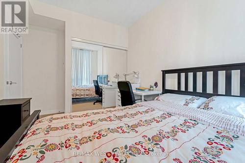 2305 - 33 Bay Street E, Toronto (Waterfront Communities), ON - Indoor Photo Showing Bedroom