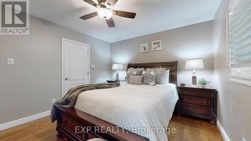 8 Amberglen Court, East Gwillimbury (Holland Landing), ON - Indoor Photo Showing Bedroom