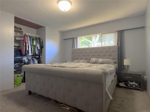 6930 Glenlion Dr, Port Hardy, BC 