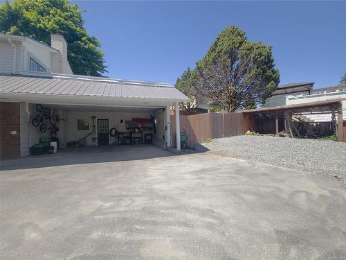 6930 Glenlion Dr, Port Hardy, BC 