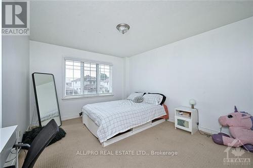 4318 Totem Drive, Ottawa, ON - Indoor Photo Showing Bedroom