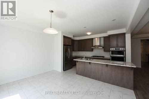 468 Boyd Lane, Milton, ON - Indoor Photo Showing Kitchen