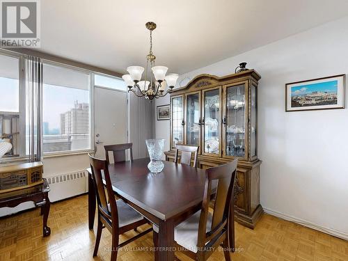 1111 - 10 Parkway Forest Drive, Toronto (Henry Farm), ON - Indoor Photo Showing Dining Room