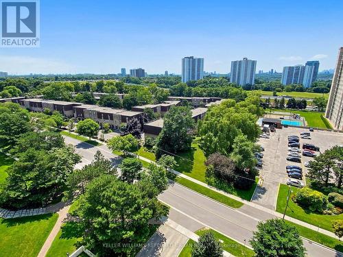 1111 - 10 Parkway Forest Drive, Toronto (Henry Farm), ON - Outdoor With View