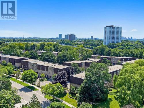 1111 - 10 Parkway Forest Drive, Toronto (Henry Farm), ON - Outdoor With View