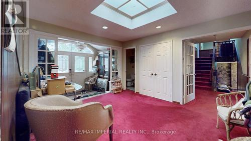 22 Ratcliff Road, Whitchurch-Stouffville, ON - Indoor Photo Showing Other Room