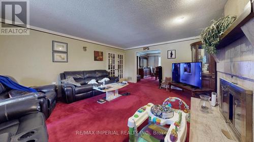 22 Ratcliff Road, Whitchurch-Stouffville, ON - Indoor