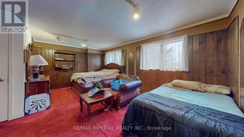 22 Ratcliff Road, Whitchurch-Stouffville, ON - Indoor Photo Showing Bedroom