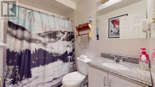 22 Ratcliff Road, Whitchurch-Stouffville, ON - Indoor Photo Showing Bathroom