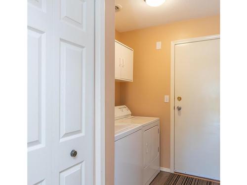 5166 Kaitlyns Way, Nanaimo, BC - Indoor Photo Showing Laundry Room