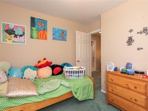 5166 Kaitlyns Way, Nanaimo, BC - Indoor Photo Showing Bedroom