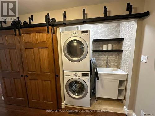 122 Fennah Road, Timiskaming Remote Area, ON - Indoor Photo Showing Laundry Room