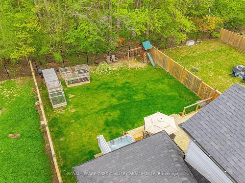 3040 Monarch Dr N, Orillia, ON - Outdoor With Backyard