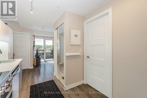 502 - 1 Neighbourhood Lane, Toronto (Stonegate-Queensway), ON - Indoor