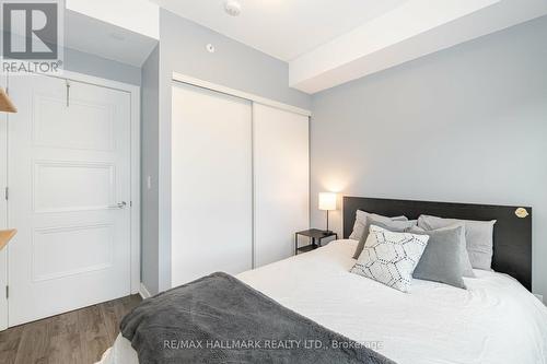 502 - 1 Neighbourhood Lane, Toronto (Stonegate-Queensway), ON - Indoor Photo Showing Bedroom