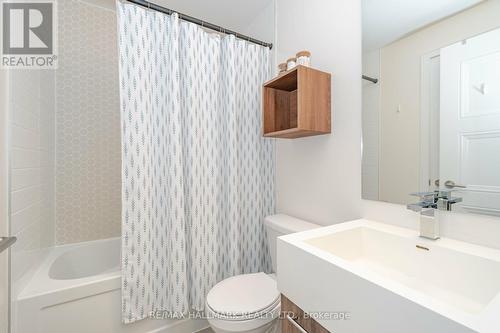 502 - 1 Neighbourhood Lane, Toronto (Stonegate-Queensway), ON - Indoor Photo Showing Bathroom