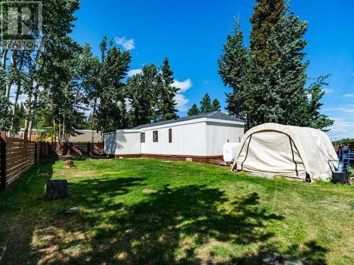 10-986 Range Road, Whitehorse, YT - Outdoor With Backyard